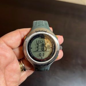 Timberland watch never worn, need to change batteries.